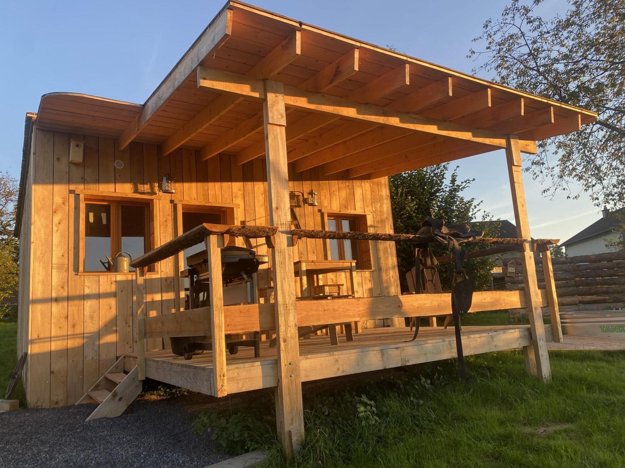 Maison Western Le Val-dʼAjol المظهر الخارجي الصورة
